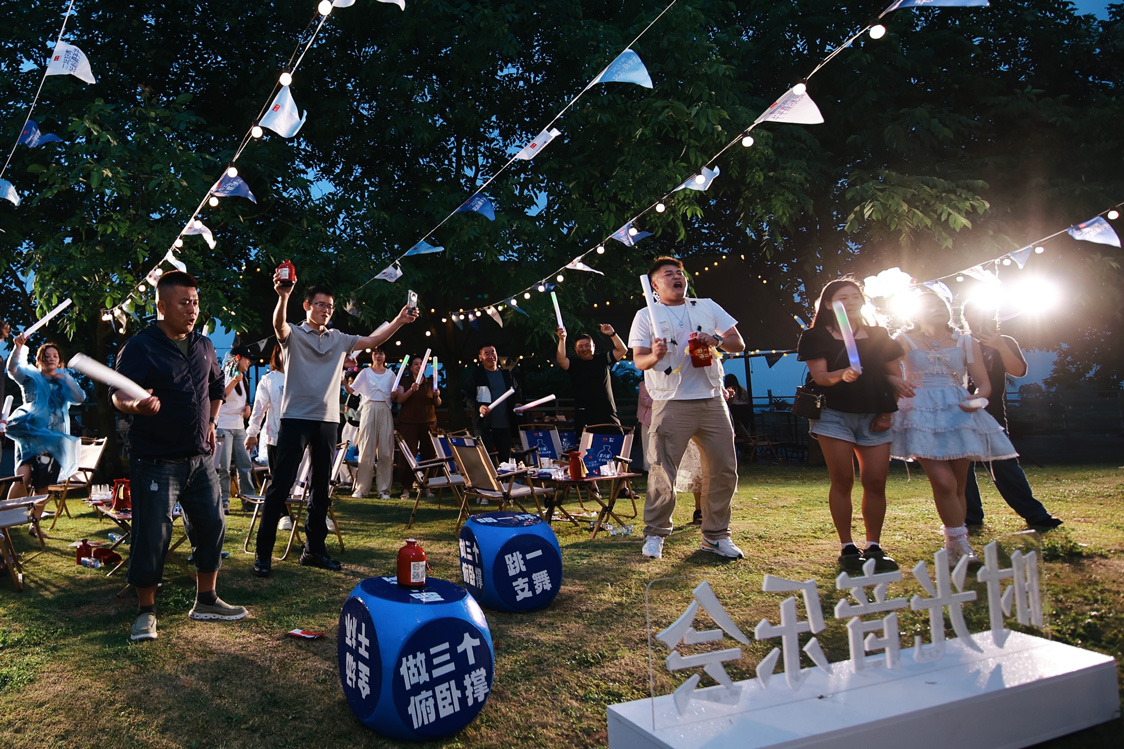 b57b2dec9134a76c0ec80834e2bf27fd